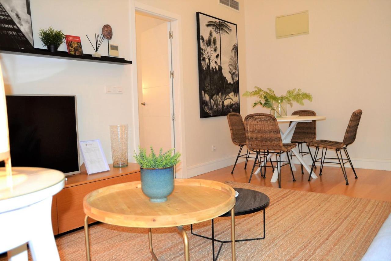 Coqueto Apartamento Junto A La Catedral De Malaga. 아파트 외부 사진